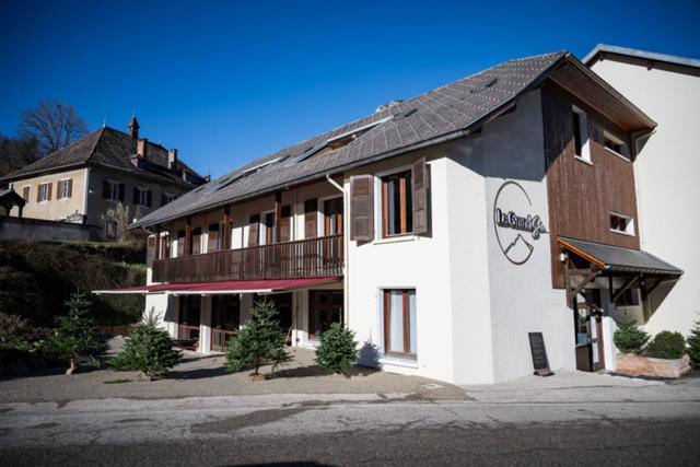 Le Grand Som - Chambres Au Coeur De La Chartreuse Saint-Pierre-d'Entremont  المظهر الخارجي الصورة